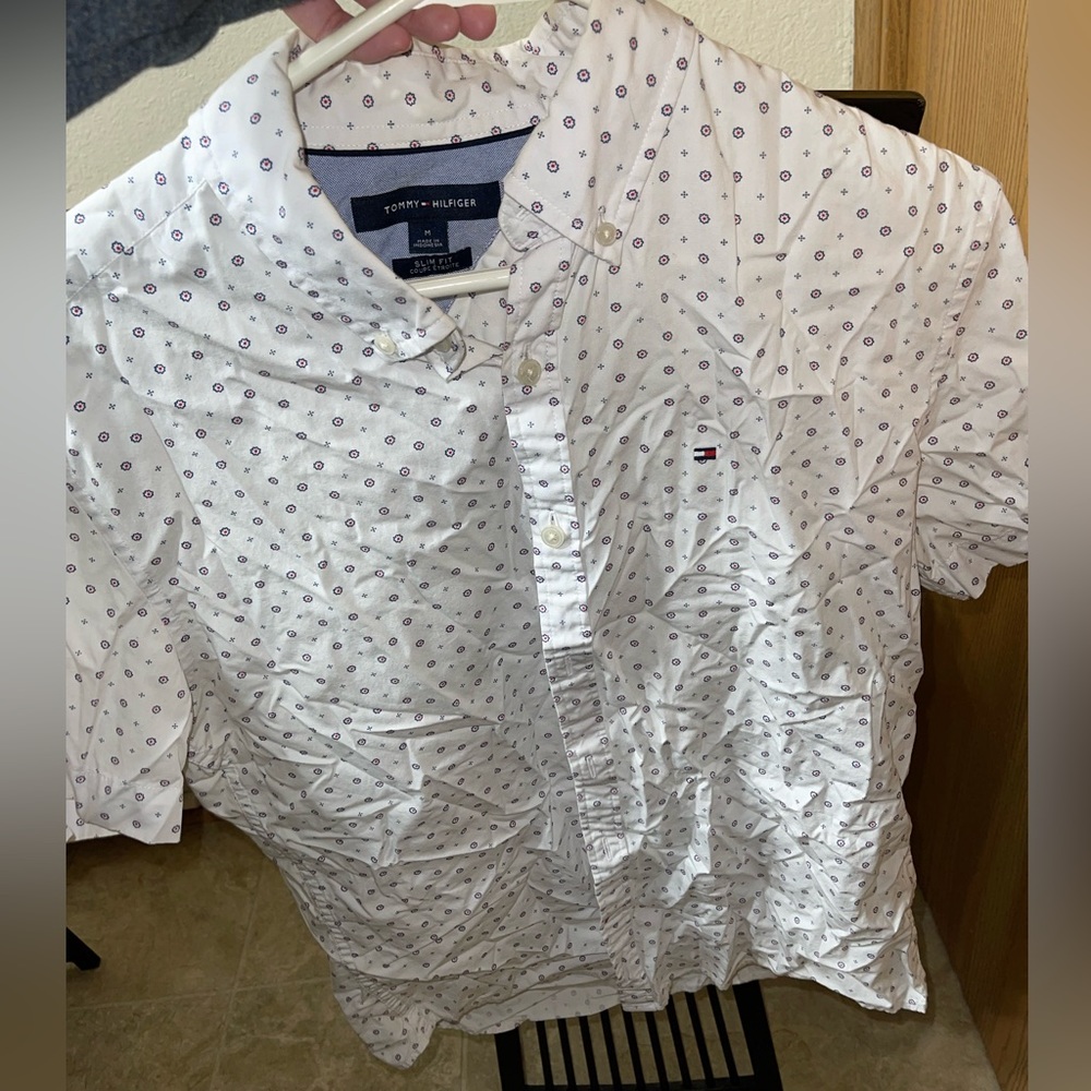 Tommy Hilfiger button up